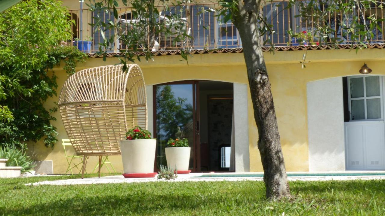 Ô Tilia d'Azur Roquefort Les Pins Exterior foto