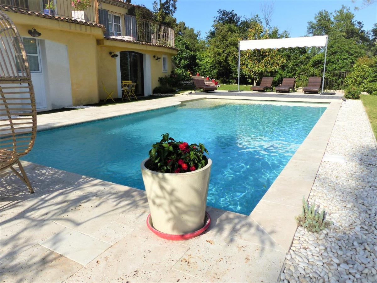 Ô Tilia d'Azur Roquefort Les Pins Exterior foto